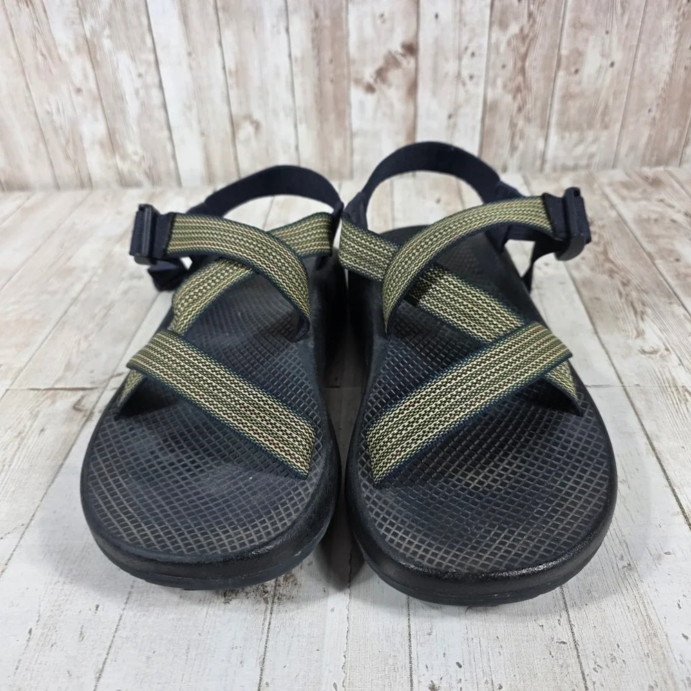 Chaco Z1 Classic Mens Size 8 Sport Sandals Black Striped Adjustable Straps